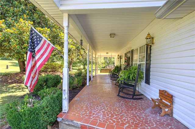 1180 Hall Station Road NW, Adairsville, GA 30103