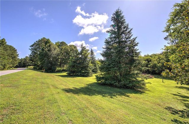 1180 Hall Station Road NW, Adairsville, GA 30103