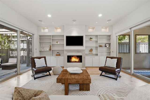 5211 Miller Avenue, Dallas, TX 75206
