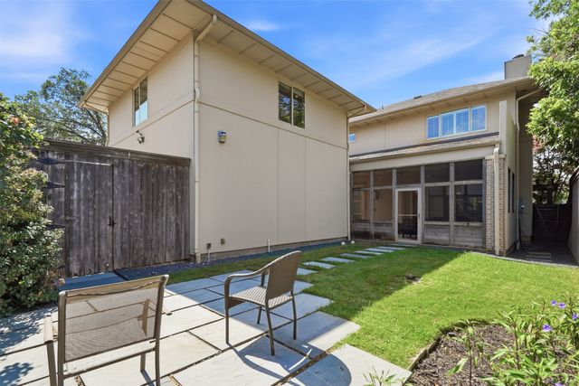 5211 Miller Avenue, Dallas, TX 75206