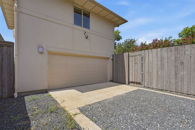 5211 Miller Avenue, Dallas, TX 75206