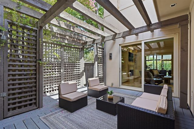 5211 Miller Avenue, Dallas, TX 75206