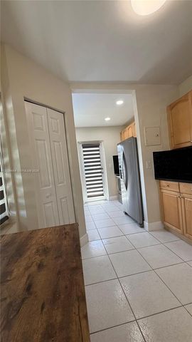1380 SW 20th St 1380, Miami, FL 33145