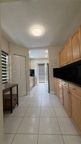 1380 SW 20th St 1380, Miami, FL 33145