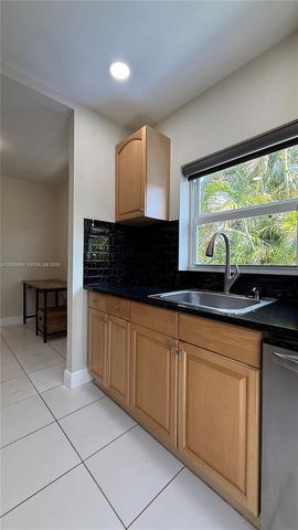 1380 SW 20th St 1380, Miami, FL 33145