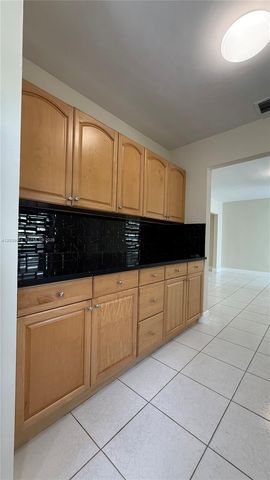1380 SW 20th St 1380, Miami, FL 33145