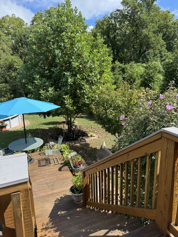 605 Compton Ln, Columbia, TN 38401
