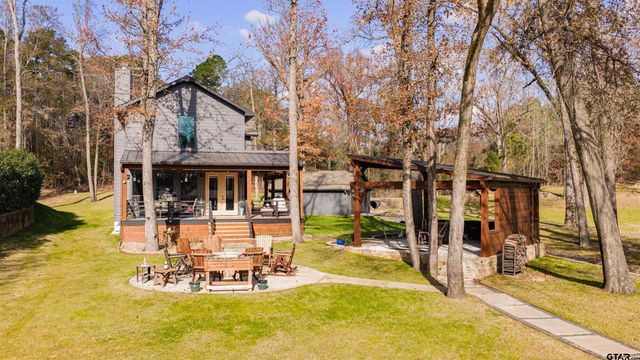 157 Naus Dr, Winnsboro, TX 75494