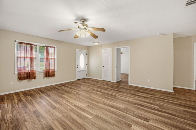 1602 Marie Terrace, Arlington, TX 76010