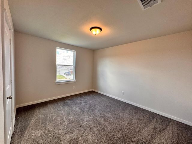 111 County Road 5102 B, Cleveland, TX 77327