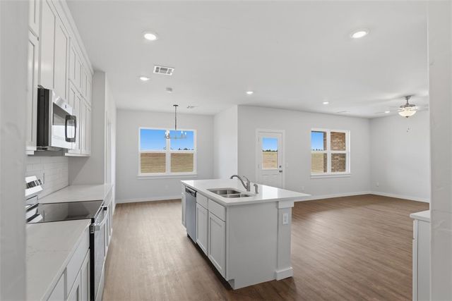 385 Cumberland Drive, Guthrie, OK 73044