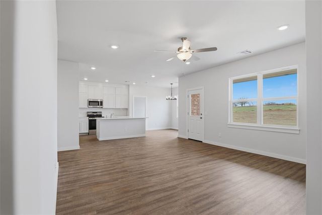 385 Cumberland Drive, Guthrie, OK 73044