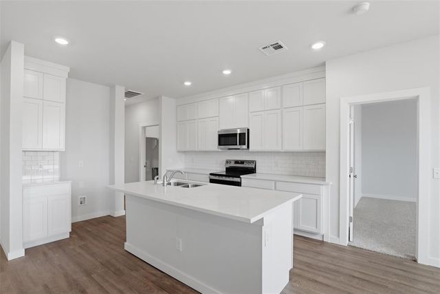 385 Cumberland Drive, Guthrie, OK 73044