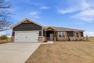 385 Cumberland Drive, Guthrie, OK 73044