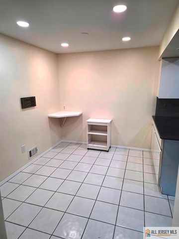 375 Willowbrook Drive, North Brunswick, NJ 08902