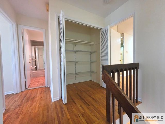 375 Willowbrook Drive, North Brunswick, NJ 08902