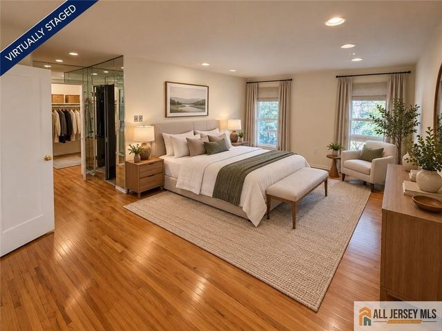 375 Willowbrook Drive, North Brunswick, NJ 08902