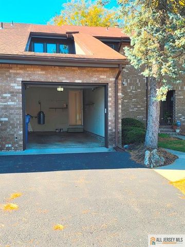 375 Willowbrook Drive, North Brunswick, NJ 08902