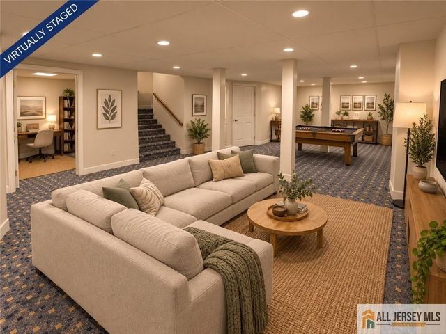 375 Willowbrook Drive, North Brunswick, NJ 08902