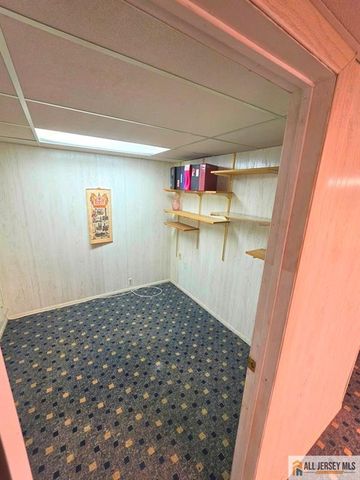375 Willowbrook Drive, North Brunswick, NJ 08902