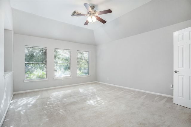 122 Crystal Reef Drive, League City, TX 77573