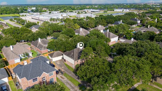 122 Crystal Reef Drive, League City, TX 77573