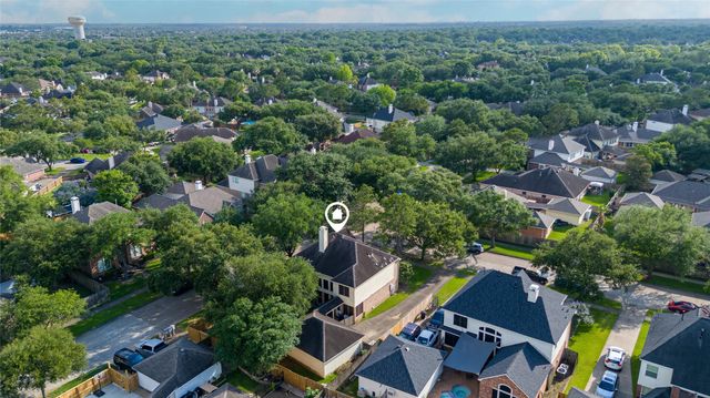 122 Crystal Reef Drive, League City, TX 77573