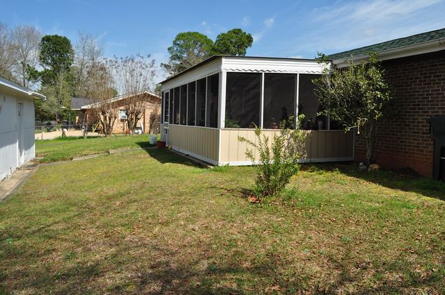 1312 Stanford Rd, Dothan, AL 36305