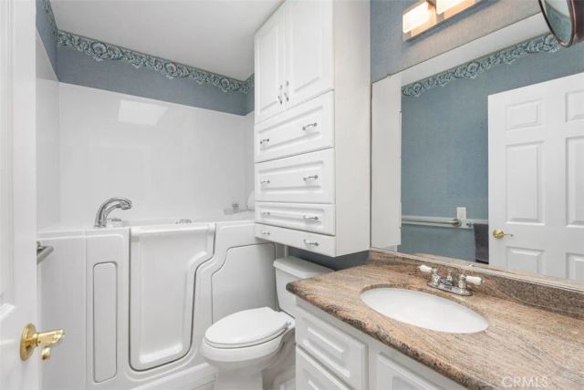 2392 Via Mariposa West 3B, Laguna Woods, CA 92637