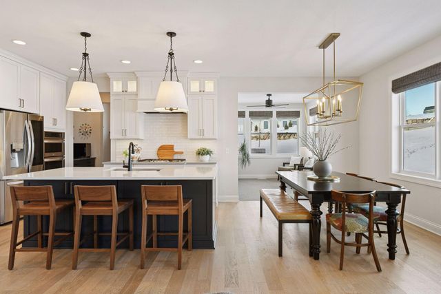 5290 Rolling Hills Parkway, Victoria, MN 55386