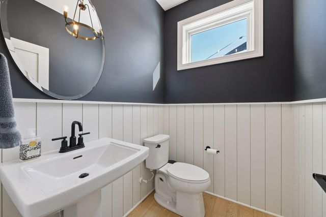 5290 Rolling Hills Parkway, Victoria, MN 55386