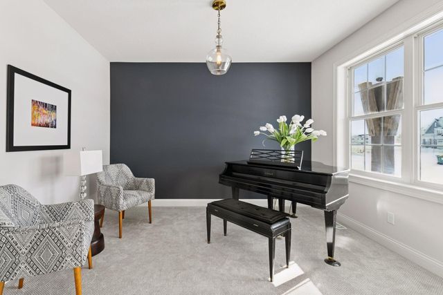 5290 Rolling Hills Parkway, Victoria, MN 55386