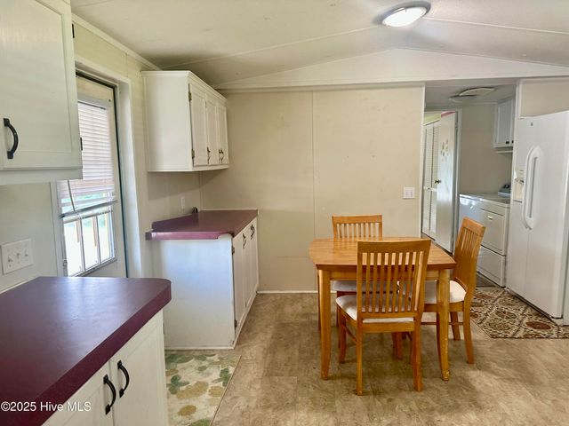 168 Greenfield Est Road, Whiteville, NC 28472