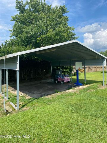 168 Greenfield Est Road, Whiteville, NC 28472