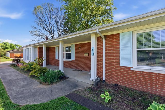 1214 Seneca Trail, Frankfort, KY 40601