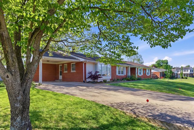 1214 Seneca Trail, Frankfort, KY 40601