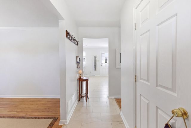 1214 Seneca Trail, Frankfort, KY 40601