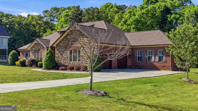 1010 Buckingham Way, Rocky Face, GA 30740