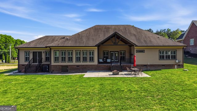 1010 Buckingham Way, Rocky Face, GA 30740