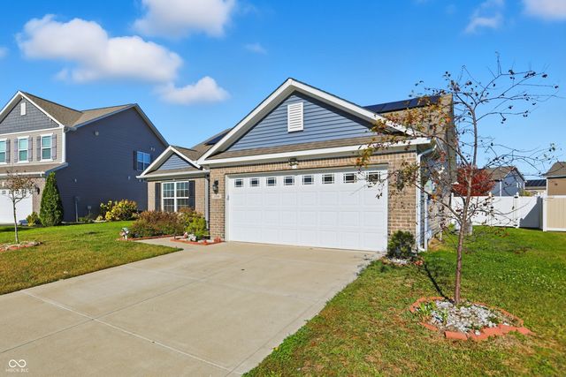 2890 Blazing Star Drive, Plainfield, IN 46168