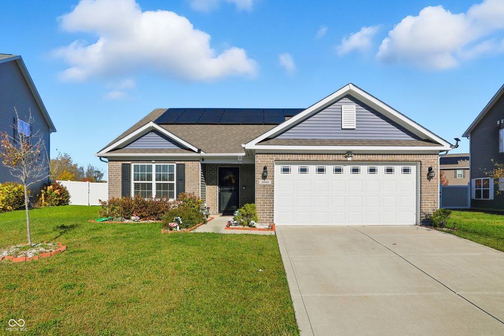 2890 Blazing Star Drive, Plainfield, IN 46168