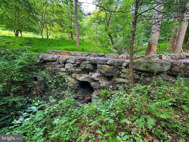 7244 MINK HOLLOW RD, Highland, MD 20777