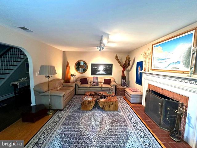 7244 MINK HOLLOW RD, Highland, MD 20777