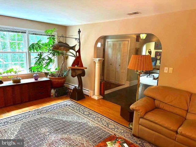 7244 MINK HOLLOW RD, Highland, MD 20777