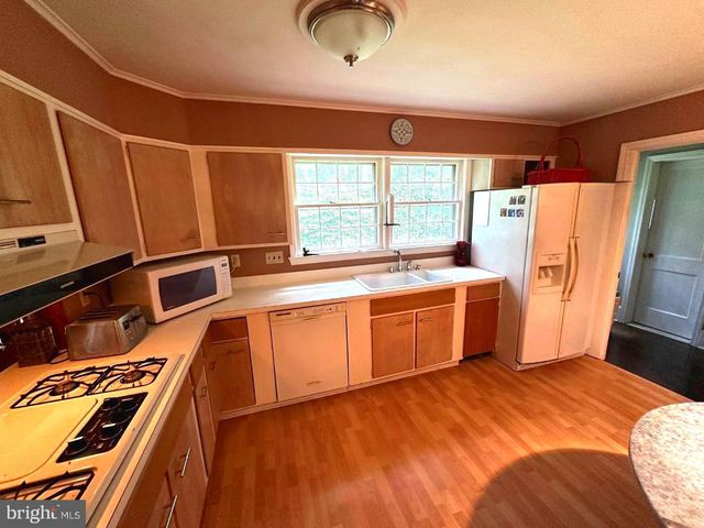 7244 MINK HOLLOW RD, Highland, MD 20777