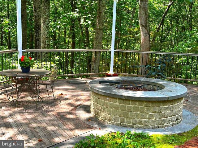 7244 MINK HOLLOW RD, Highland, MD 20777