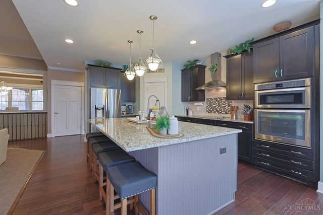 7430 Deep Woods Court, Springboro, OH 45066