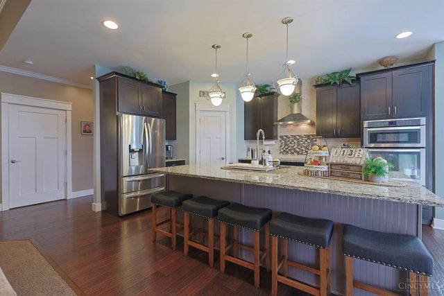 7430 Deep Woods Court, Springboro, OH 45066