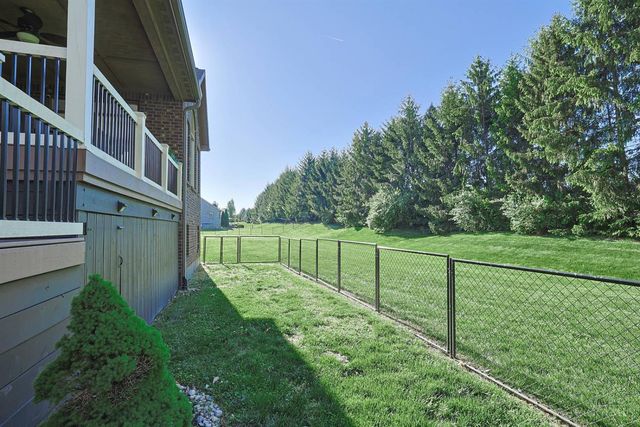 7430 Deep Woods Court, Springboro, OH 45066