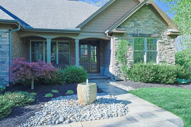 7430 Deep Woods Court, Springboro, OH 45066